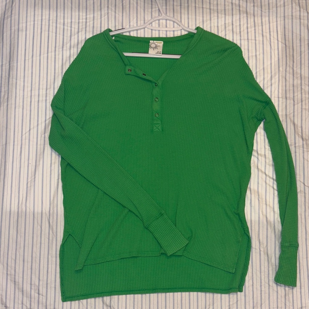 Aerie Vibrant Green Long Sleeve Henley